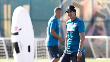 Villarreal (Castellón) 07/09/2022   
VILLARREAL CF TEMPORADA 2022-2023. ENTRENAMIENTO DEL VILLARREAL PREVIO PARTIDO CONFERENCE FRENTE LECH POZNAN. UNAI EMRY
FOTOS ANGEL SANCHEZ