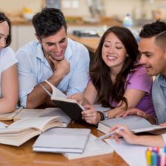 Beca Elisa Acuña BAPISS 2021: fechas, requisitos y a quién va dirigida