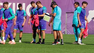 30/09/25 REAL VALLADOLID ENTRENAMIENTO GRUPO