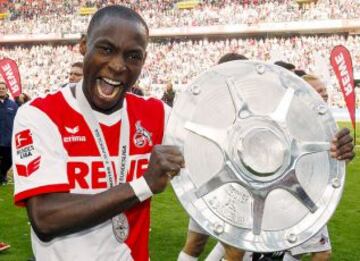 5.- Nigeria tiene a 596 futbolistas en el extranjero. Uno de ellos es Anthony Ujah.