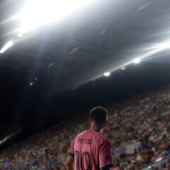 Atlanta United head coach has a message for Lionel Messi fans