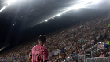 Lionel Messi fans an extra bonus for Atlanta