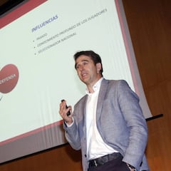 Lopetegui: "El VAR va a ser decisivo en muchos aspectos"