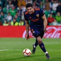 1x1 del Valencia: Guedes pone la primera pica en el Villamarín