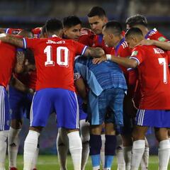 El primer suspendido de la Roja para visitar a Paraguay