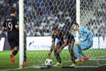 2-1. Thiago Alcantara anotó el primer tanto gerrmano.