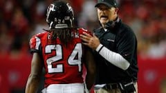 Devonta Freeman hace lucir bien a Dan Quinn