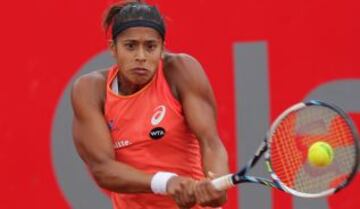 La brasile&ntilde;a, Teliana Pereira, asegur&oacute; su primera final en torneos de esta magnitud al vencer hoy a Svitolina con parciales 7-6 (9-7) y 6-3.