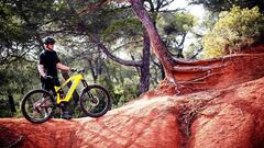 Por qué una e-bike no es una moto