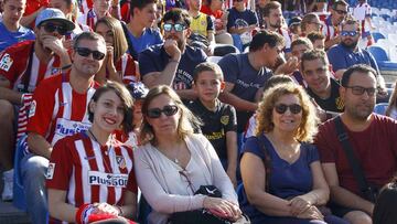 El Calderón vibra con las ocasiones del Atleti