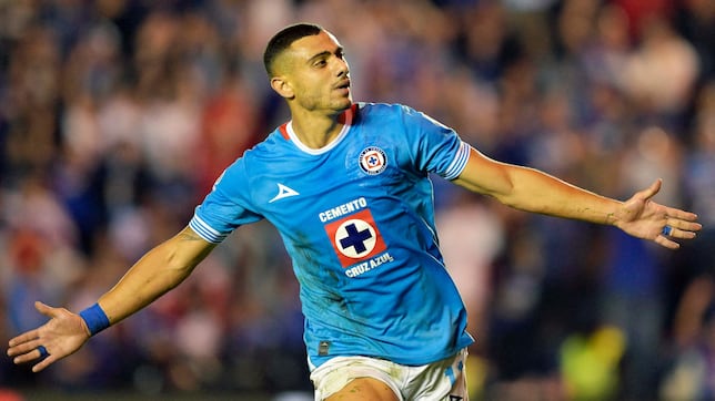 La posible alineación de Cruz Azul para enfrentar al América en el Clásico Joven