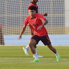 Luis Díaz sufre un problema físico en el entrenamiento