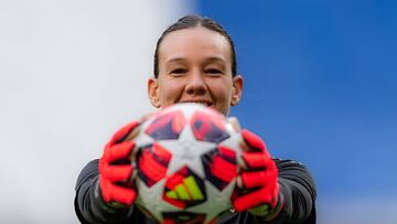 Christiane Endler enorgullece a Chile: notable reconocimiento para la portera