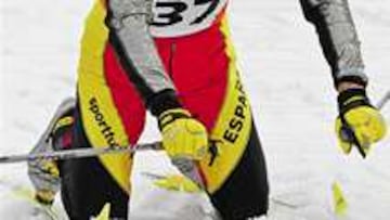 <B>ESFUERZO INÚTIL.</B> Juanito se empleó a fondo, pero no le ha servido de nada.