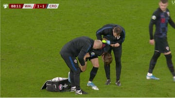 Alerta Modric: lesión y abandonó el campo sin poder plantar el pie