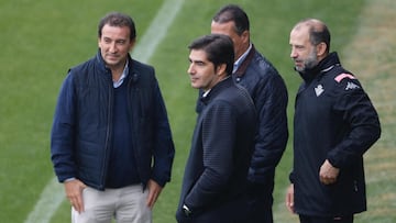 José Miguel López Catalán, junto a Ángel Haro.