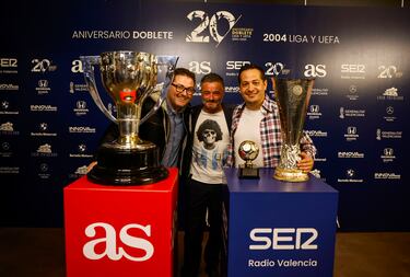 AS y SER celebran los 20 años del Doblete del Valencia