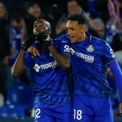 Getafe y Valladolid pasan del broncofútbol a un 2-0 de ley