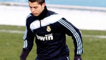 <b>¿Y SI VIAJA A A CORUÑA? </b>Cristiano espera impaciente las decisiones de Apelación y del CEDD.