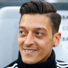 Ozil dreams of beating England in World Cup final