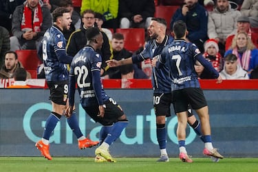 Aprobados y suspensos del Ceuta: Sólidos como el acero