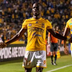 Tigres destrozó a Santos en Semifinal de Concachampions