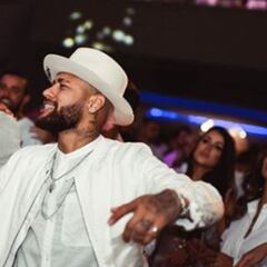 Neymar niega que prepare una fiesta de cumpeaños clandestina con Francia semiconfinada