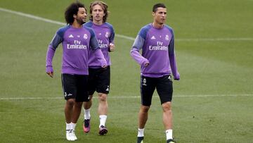 Cristiano y Varane, con el grupo; y Morata y Kroos ya tocan balón