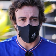 "A los pilotos de equipos nuevos les cuesta adaptarse, a mí igual"