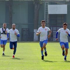 Cruz Azul no sabe perder con Xolos en el estadio Azteca