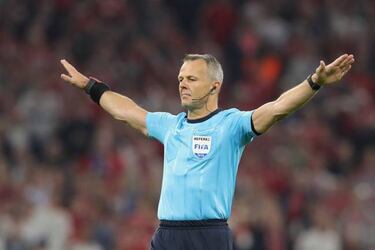 Bayern 1-2 Real Madrid: Catalan press rails at penalty decision