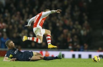 Alexis Sánchez se llevó los abrazos y los aplausos en la nueva victoria del Arsenal ante el Southampton. 