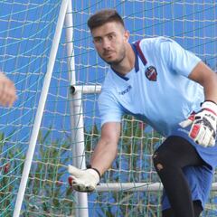 No tienen prisa en solucionar la renovación de Koke