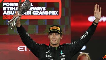 Abu Dhabi (United Arab Emirates), 26/11/2023.- Third placed British Formula One driver George Russell of Mercedes-AMG Petronas celebrates on the podium after the Formula 1 Abu Dhabi Grand Prix in Abu Dhabi, United Arab Emirates, 26 November 2023. (Fórmula Uno, Emiratos Árabes Unidos) EFE/EPA/ALI HAIDER
