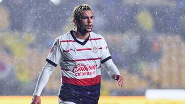 The former San Jose Earthquakes attacker made an impact off the bench but couldn’t prevent Guadalajara from losing 1-0.