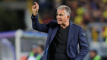 Carlos Queiroz durante el partido entre Colombia y Panamá en El Campín.