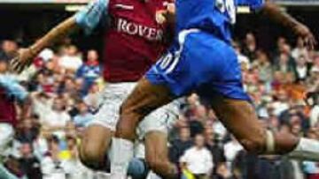 La joven inglesa afirma que consintió relaciones sexuales con un jugador del Chelsea