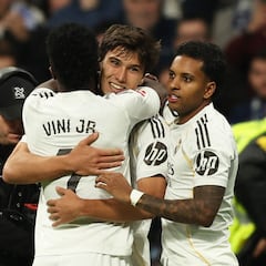 Xabi sale con los del Betis para buscar la final de la Supercopa de España