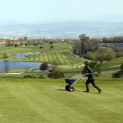 "La vuelta del golf ayudaría a reactivar la economía española"