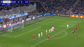 Szoboszlai evoca a Ronaldinho con un golazo de falta con el que se van a deleitar: la treta que estaba en desuso