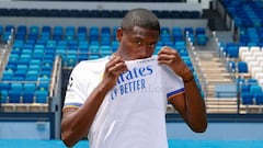 Alaba, en su presentaci&oacute;n con el Madrid.