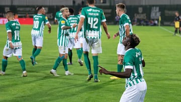 Vila Do Conde (Portugal), 28/08/2022.- Rio Ave player Abdul-Aziz Yakubu celebrates a goal against FC Porto during the Portuguese First League soccer match at Arcos Stadium, in Vila do Conde, Portugal, 28 August 2022. EFE/EPA/RUI MANUEL FARINHA RMF
