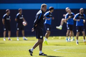 Málaga coach Michel in training this morning.