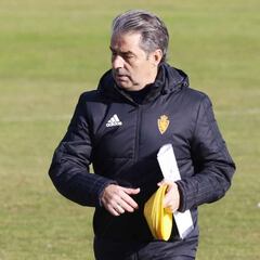 "Mi duda es meter a Buff o a Febas o incluso a los dos"