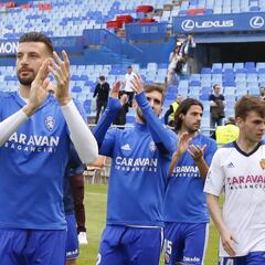 Bruno Perone, el único central que podría salir