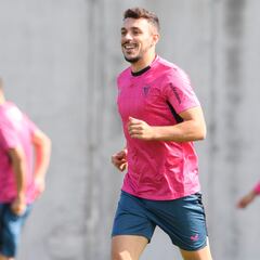 Paredes: “La gente parece que va al fútbol a desahogarse”