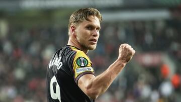 Samsun (Turkey), 12/03/2026.- Alemao of Rayo Vallecano celebrates after scoring the 1-0 lead during the UEFA Conference League Round of 16 1st leg match between Samsunspor and Rayo Vallecano, in Samsun, Turkey, 12 March 2026. (Turquía) EFE/EPA/ERDEM SAHIN