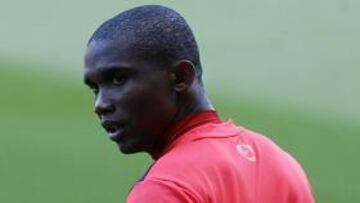 Eto'o: "Ir ahora a pedir un aumento de sueldo sería una falta de respeto"