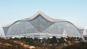 Así es el edificio más ancho del mundo: está en China y puede albergar a 20 Boeing 747