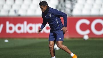 SEVILLE, SPAIN - FEBRUARY 20: Luis Muriel of Sevilla FC in action during a Sevilla FC training session prior to their UEFA Champions League match against Manchester United at Ramon Cisneros training ground on February 20, 2018 in Seville, Spain. (Photo